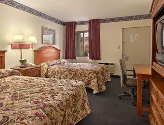 Super 8 By Wyndham Belleville St. Louis Area Ngoại thất bức ảnh