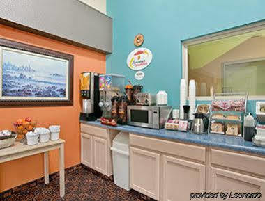 Super 8 By Wyndham Belleville St. Louis Area Ngoại thất bức ảnh